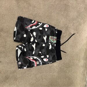 Camouflage Shark Print Shorts